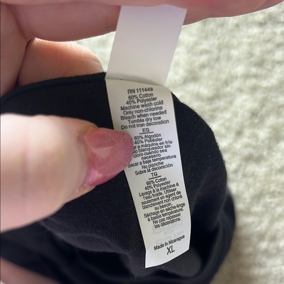 New Orleans Vampire Café Black Tee - Picture 4 of 4